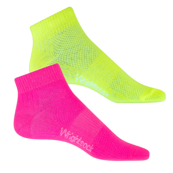 Wrightsock Coolmesh II Kids Low Tab: dünne, knöchelfreie Kinder-Sneakersocke mit Fersenlasche und Anti-Blasen-System